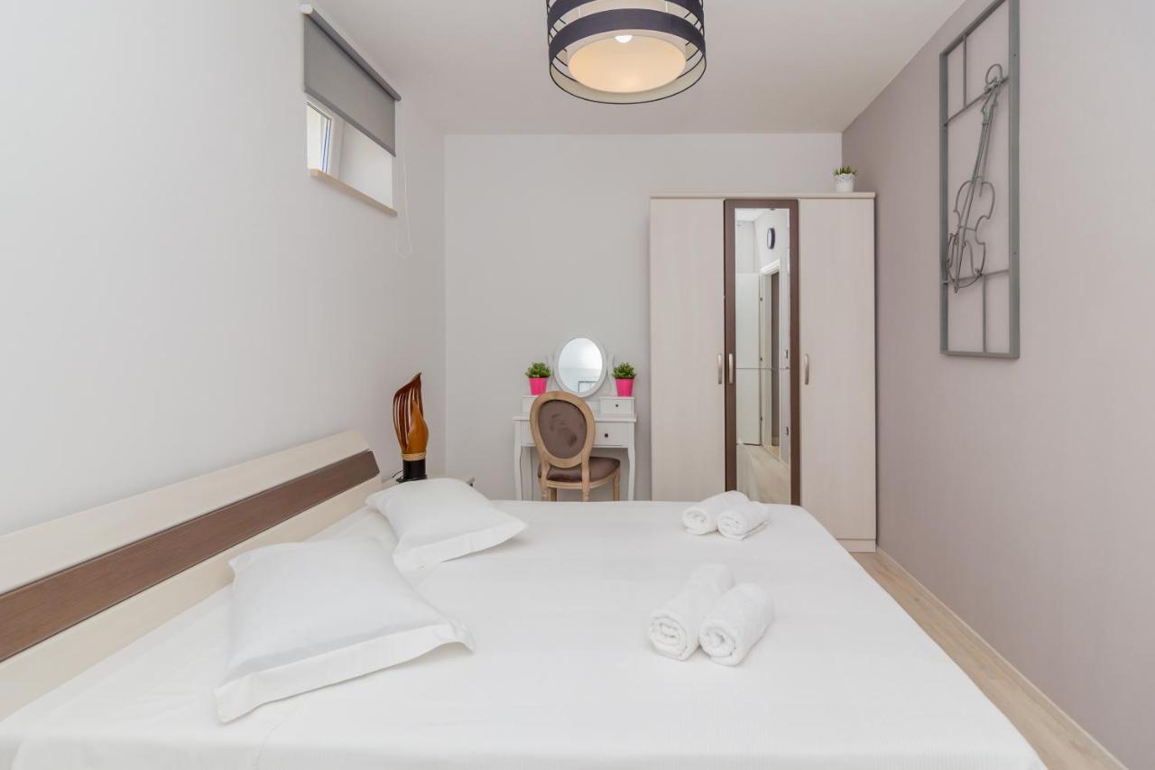 Apartment Box Πόρετς Εξωτερικό φωτογραφία